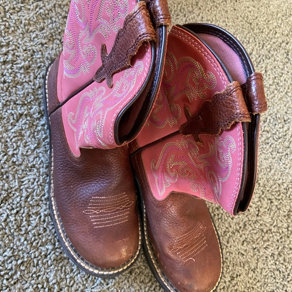 Ariat Shoes Ariat Girls Cowboy Boots Size 7b Fat Baby Pink Poshmark